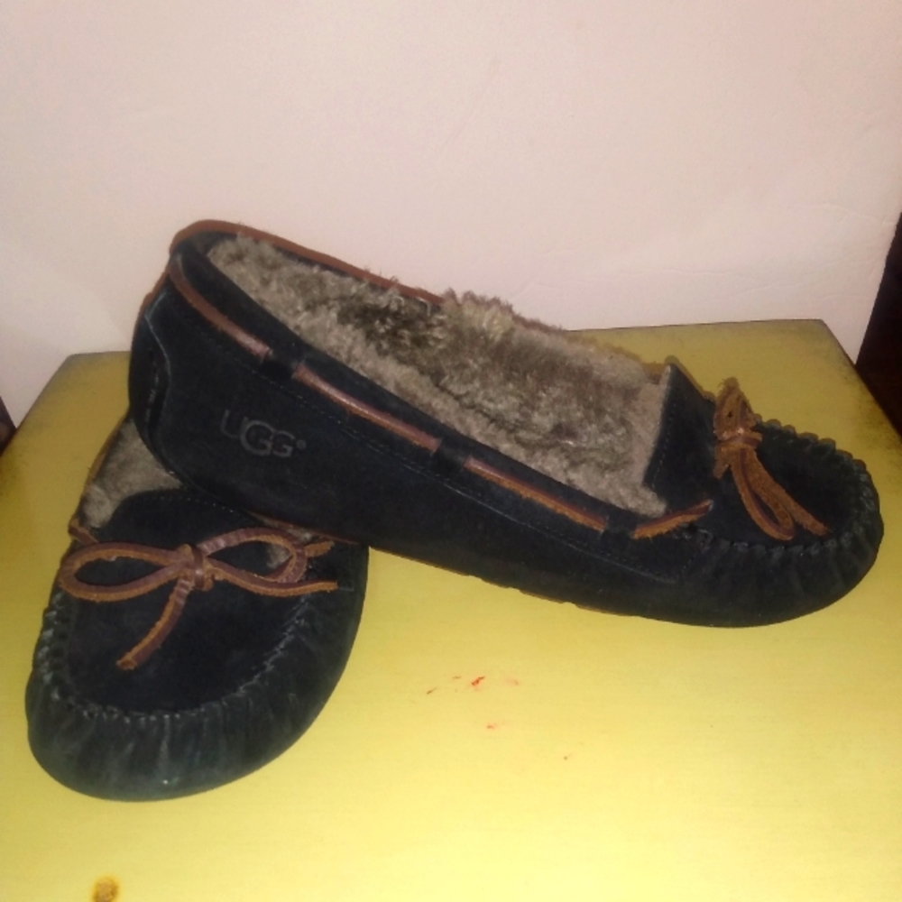 Ugg Dakota Suede Leather Moccasin Shoes